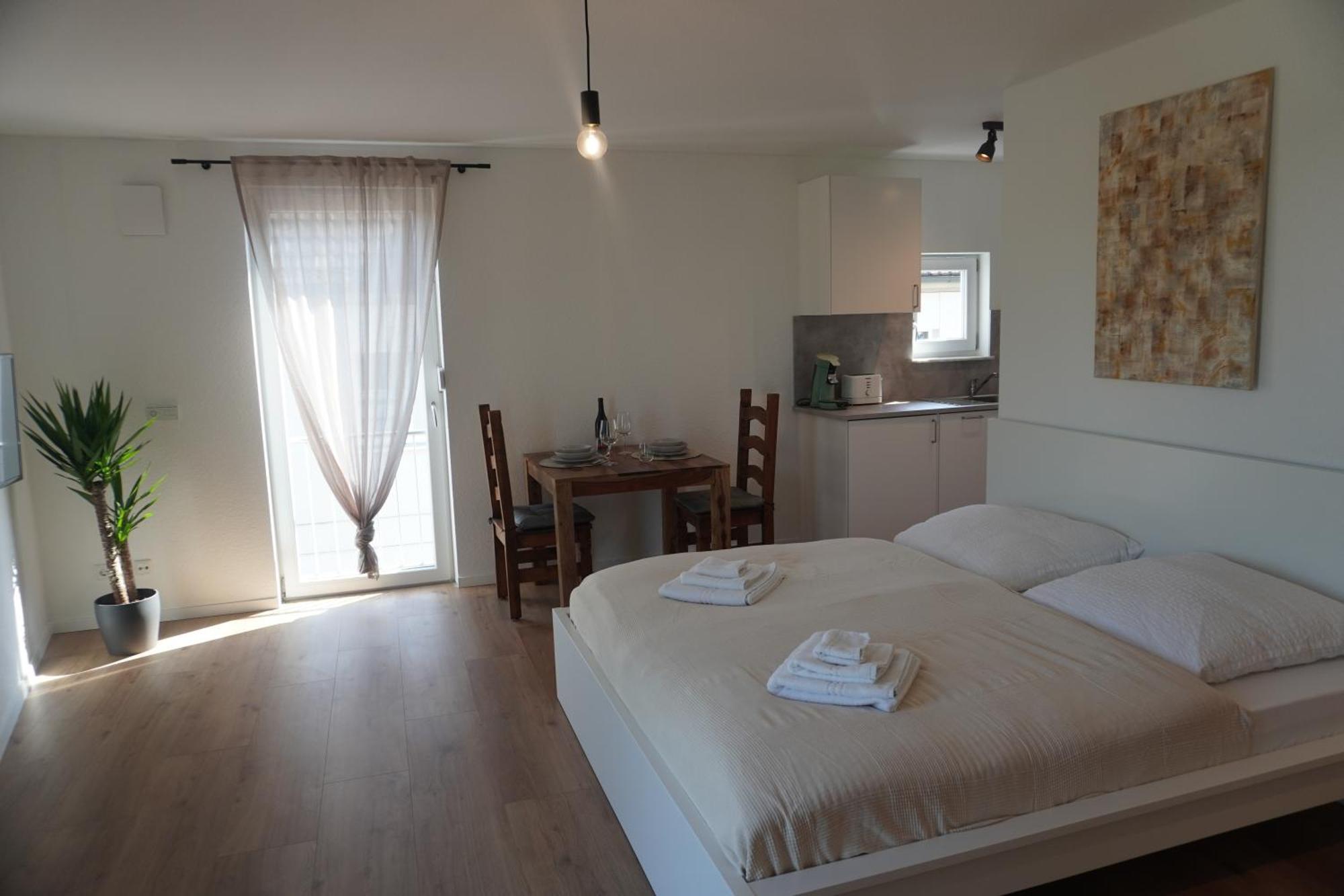 Hb-Living Apartment-Rheinblick Mainz Bagian luar foto